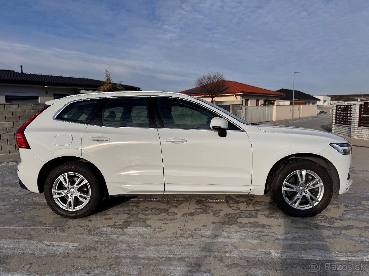 Volvo XC60 B4, A/T, monument, 2021, 133.500 km, LED - 7
