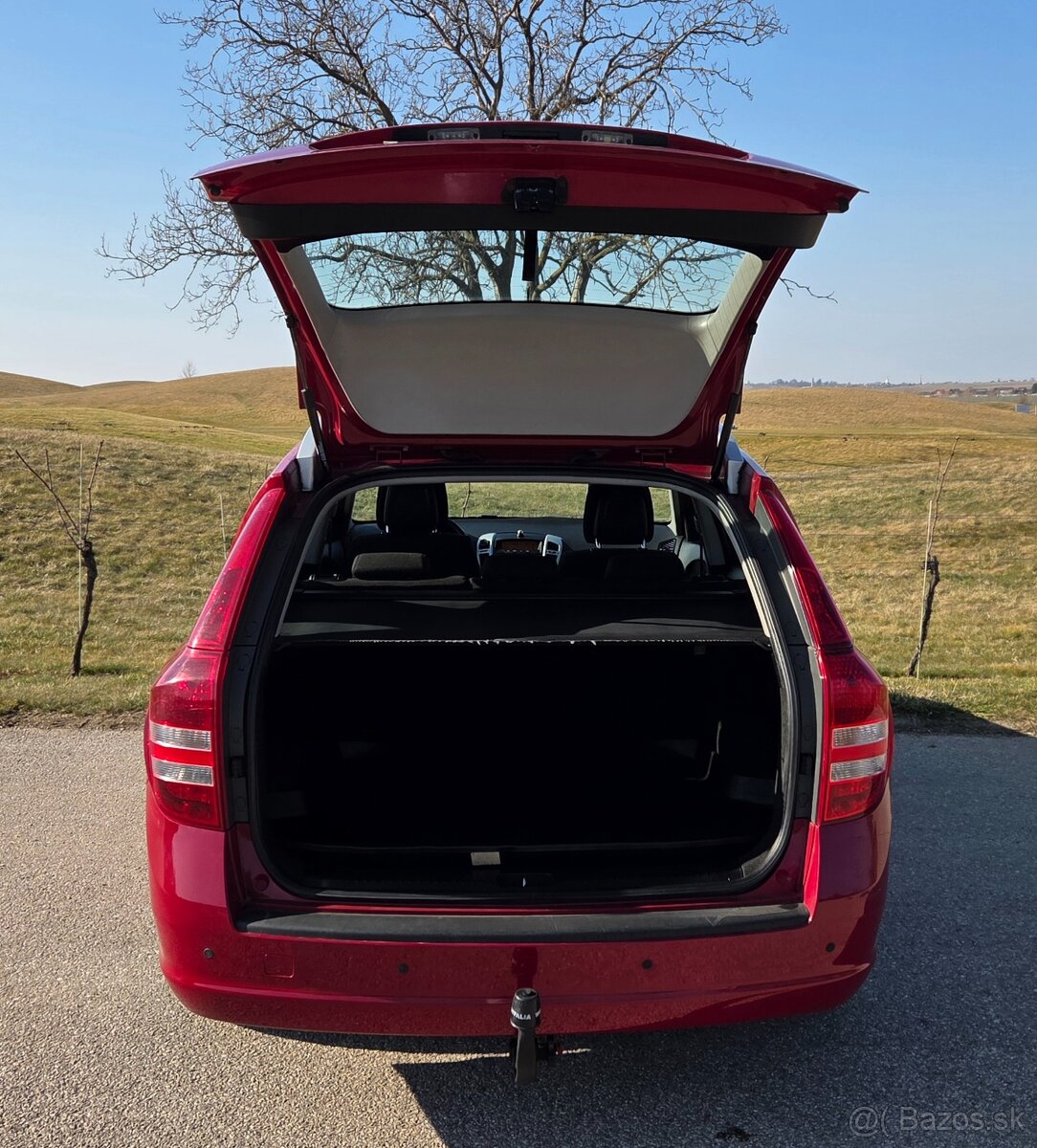 Kia Ceed 1.4 16V 77KW/105 koní R.V.11/2008 - 7