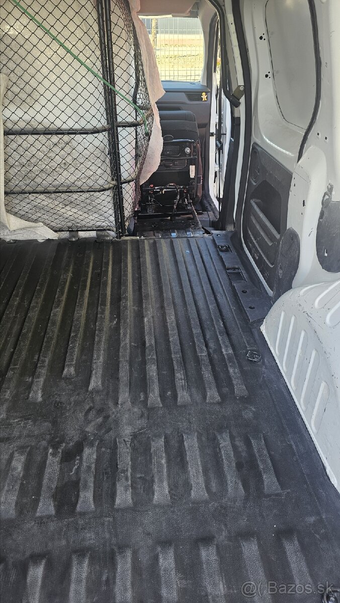 Renault Express Van 1,3TCe 100 Cool, odpočet DPH - 7