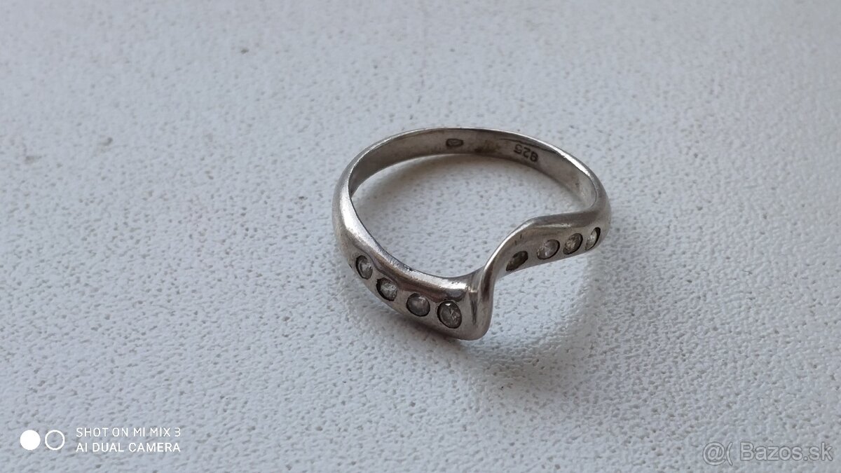 Prstene - 7
