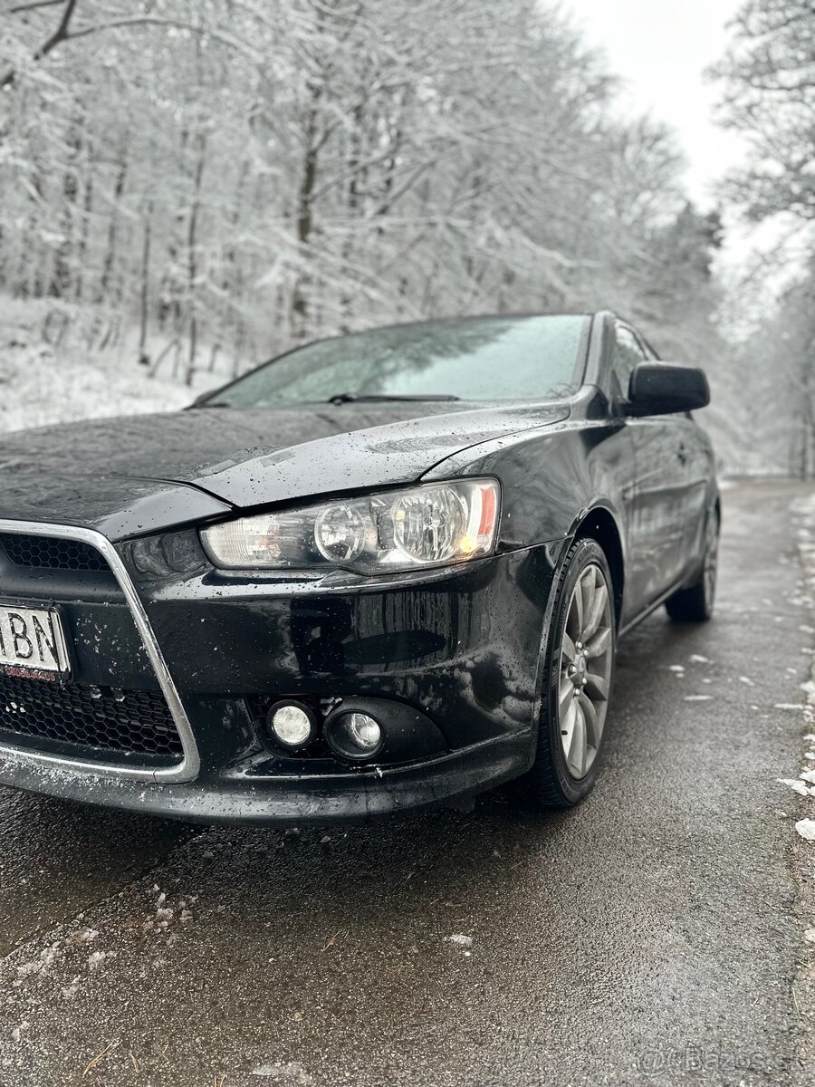 Mitsubishi Lancer 1.8 - 7