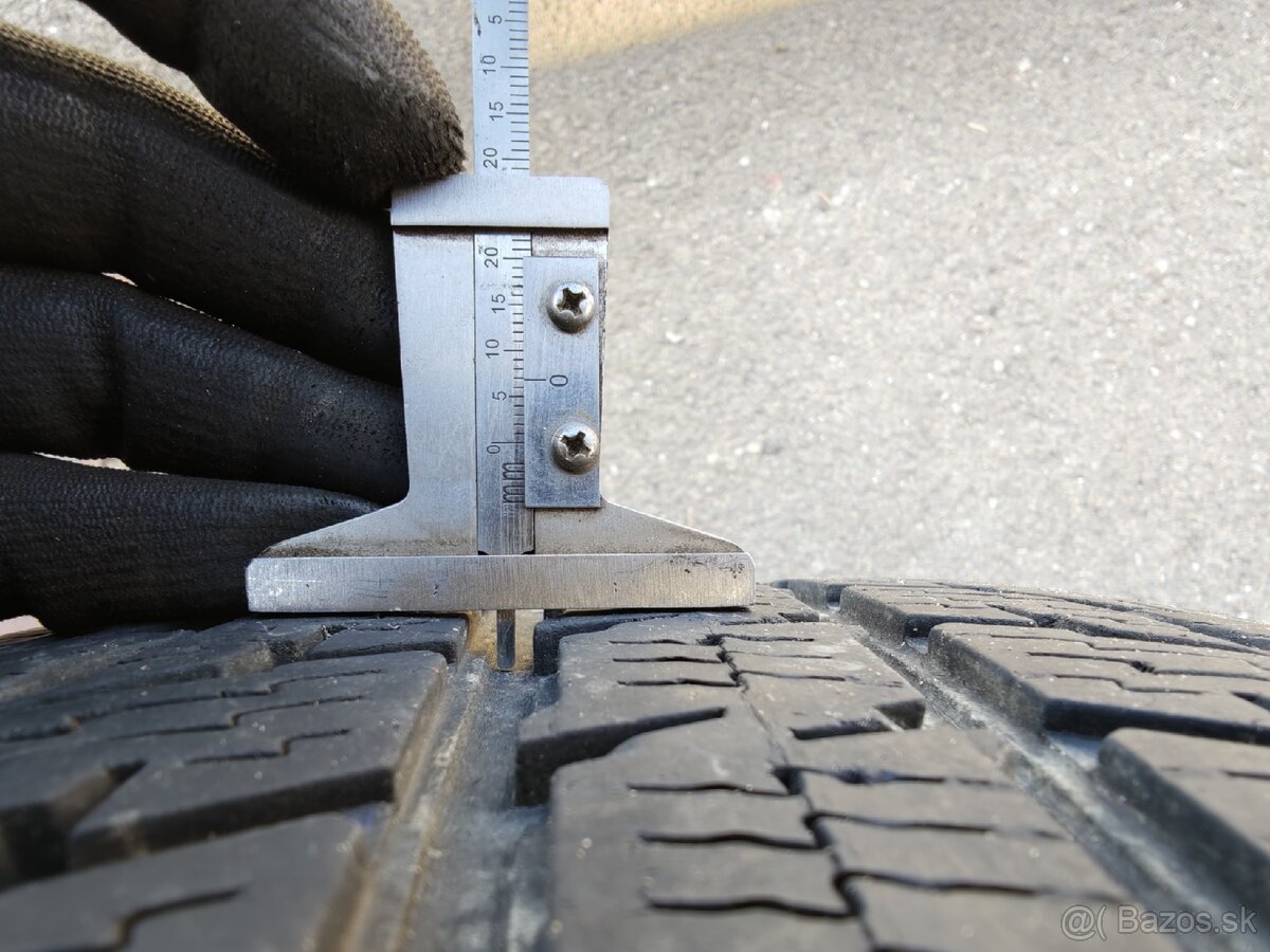 Nokian 265/65R17 zimné 2ks - 7