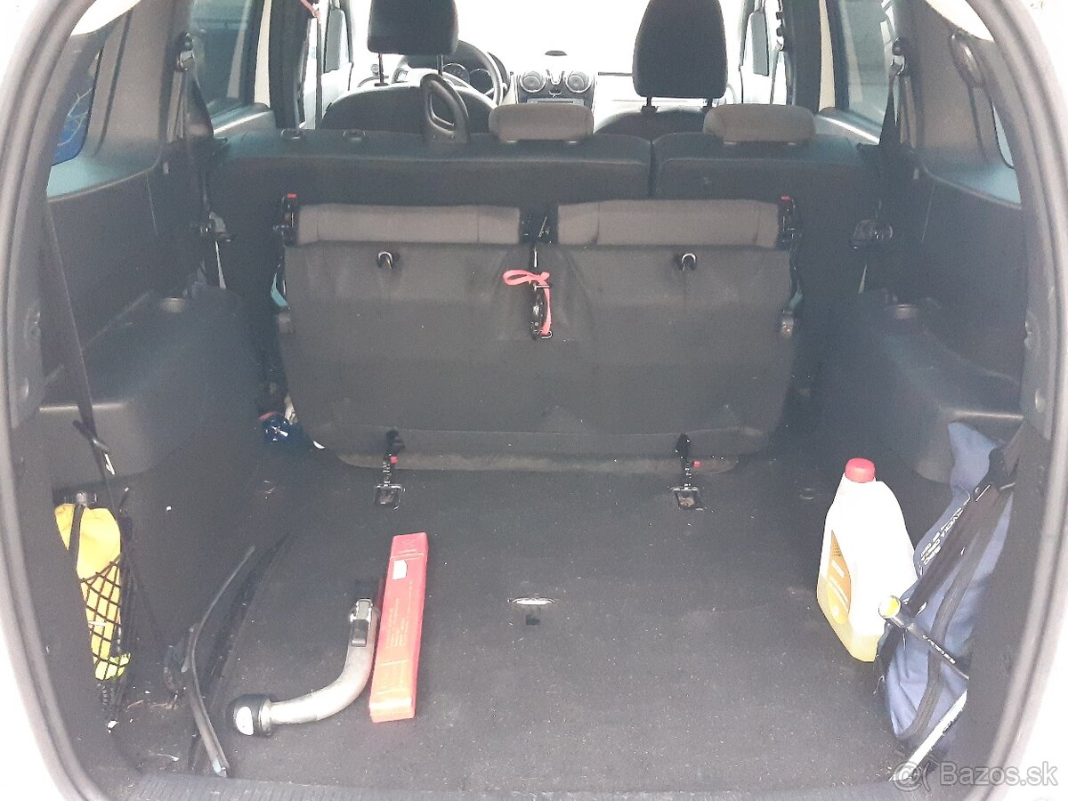 Dacia Lodgy 1.2 (7 miest) - 7