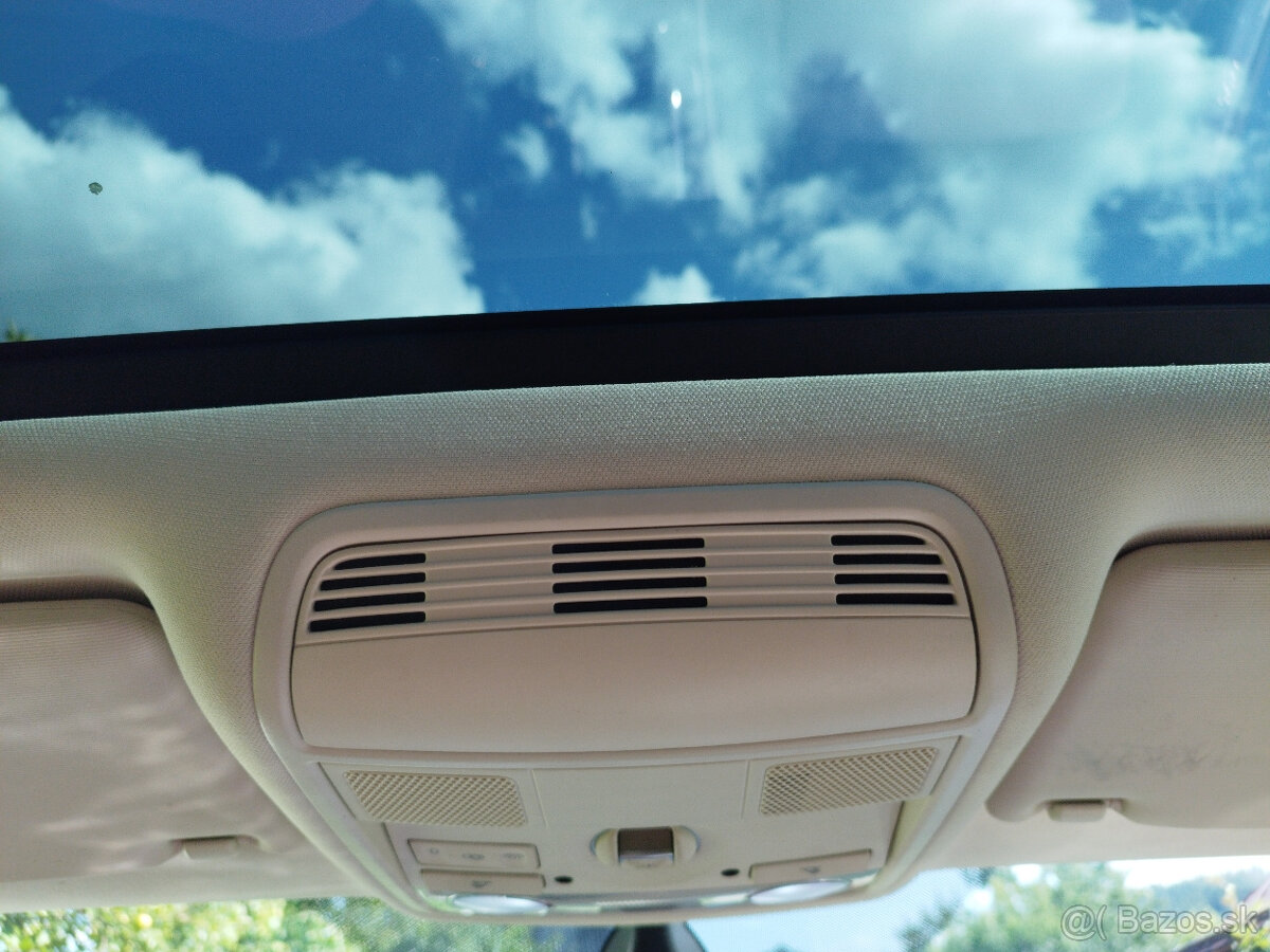 VOLKSWAGEN PASSAT CC 2.0 TDI 4 motion - 7