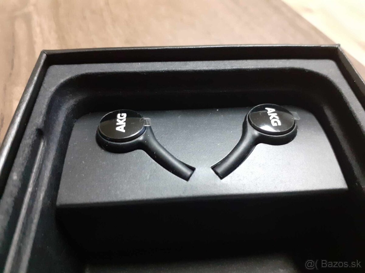 Samsung Galaxy S10e - 7