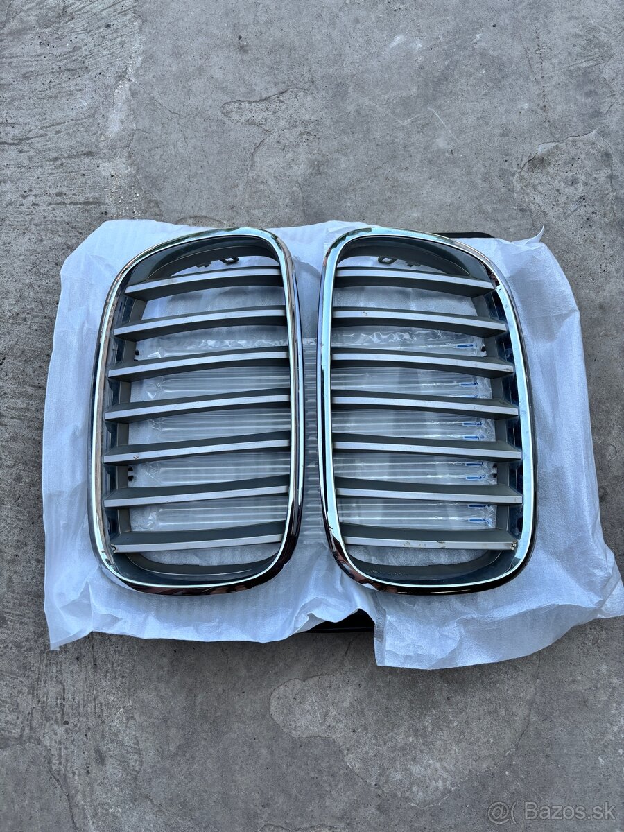 BMW ľadvinky - strieborná a čierna (X5 E70, X6 E71) - 7