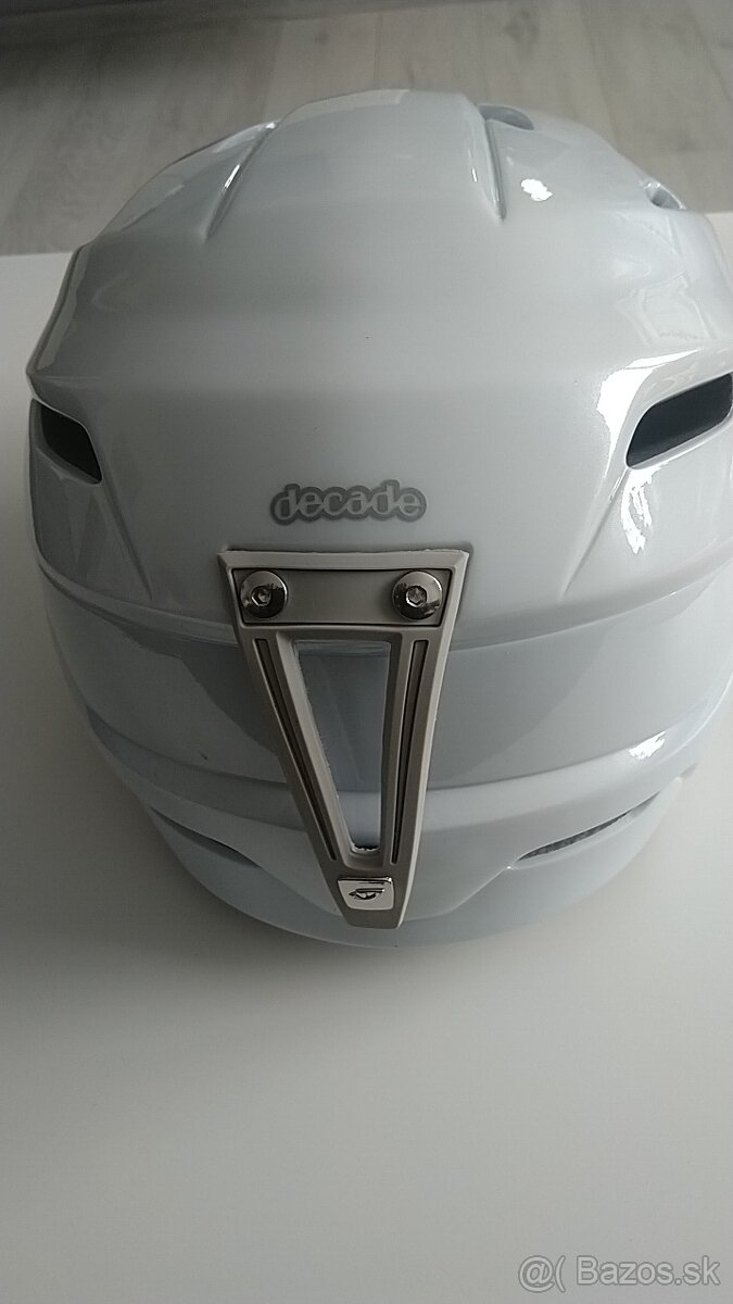 Lyžiarska prilba - 7