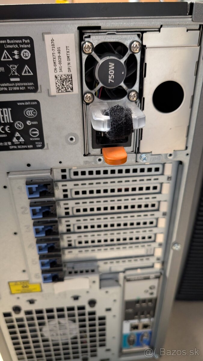 servery DELL, HP - 7