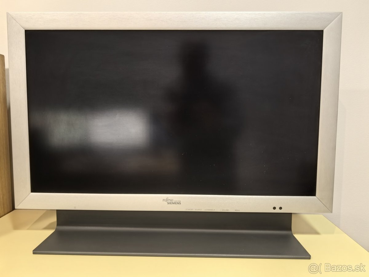 Predám 32" LCD televízor Fujitsu Siemens - 7