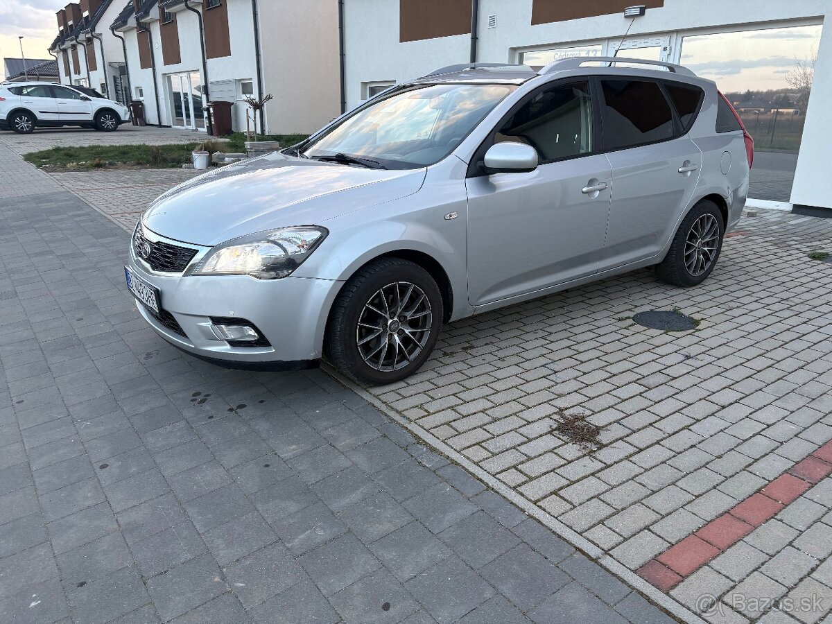 Predam KIA Ceed - 7