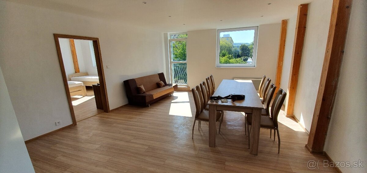 Polyfunkčný dom - 7