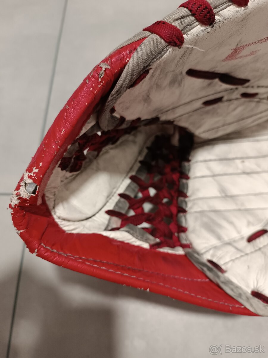 Lapačka + vyrážačka - 7