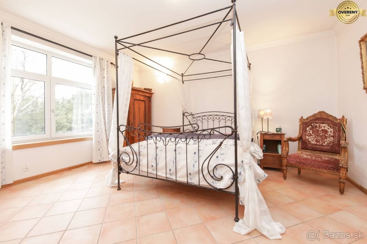 JEDINEČNÝ 7 IZ. RD S MOŽNOSŤOU DVOJGENERAČNÉHO BÝVANIA - 7