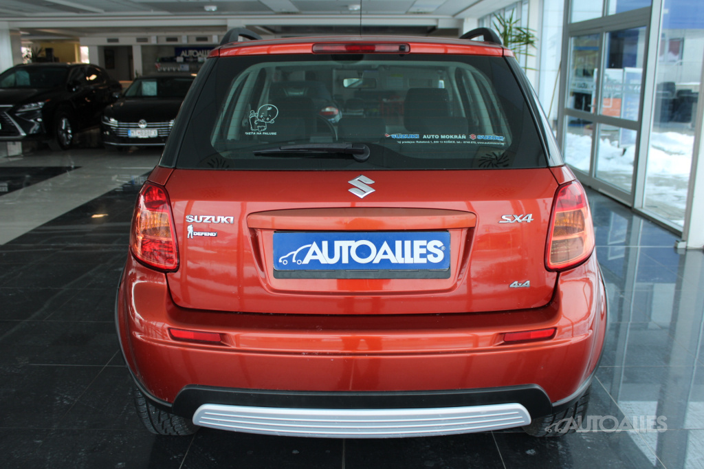 Suzuki SX4 1,6 i 79 kW 4x4 - 7