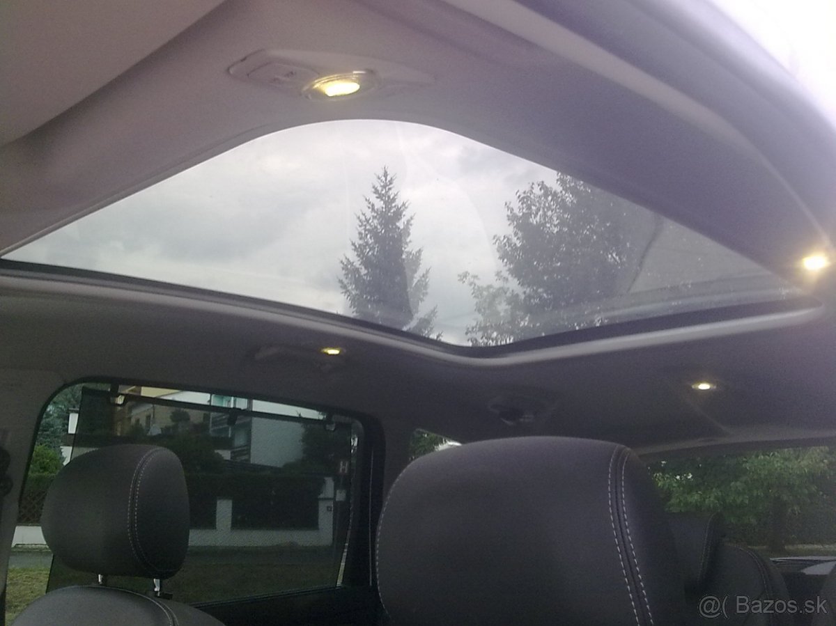 Ford S-Max TITANIUM X+ 2014, 7sedadiel, panorama,PLNÁ VÝBAVA - 7