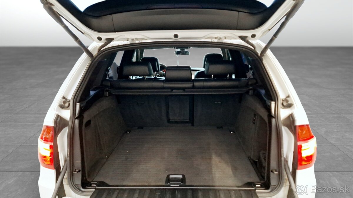X5 3,0d 180kw AT - 7