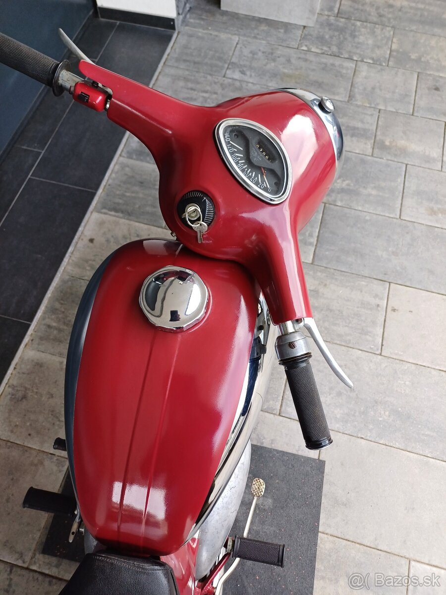 Jawa 250/559 Panelka s TP - 7