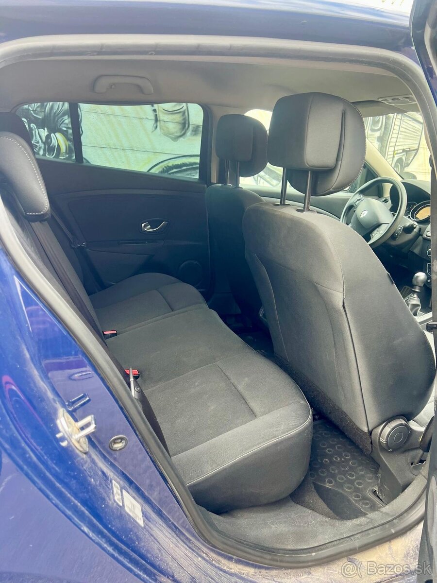 Renault Megan III. r.v.2010 - 7