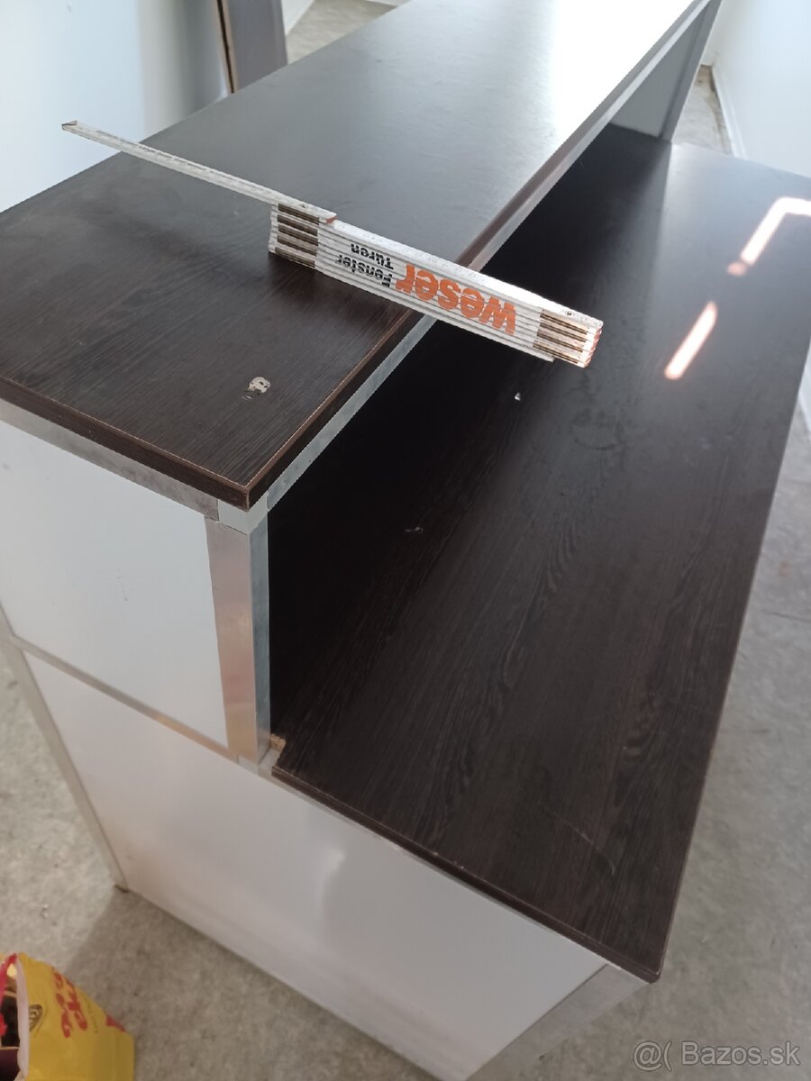 Prenosny barovy pult - 7