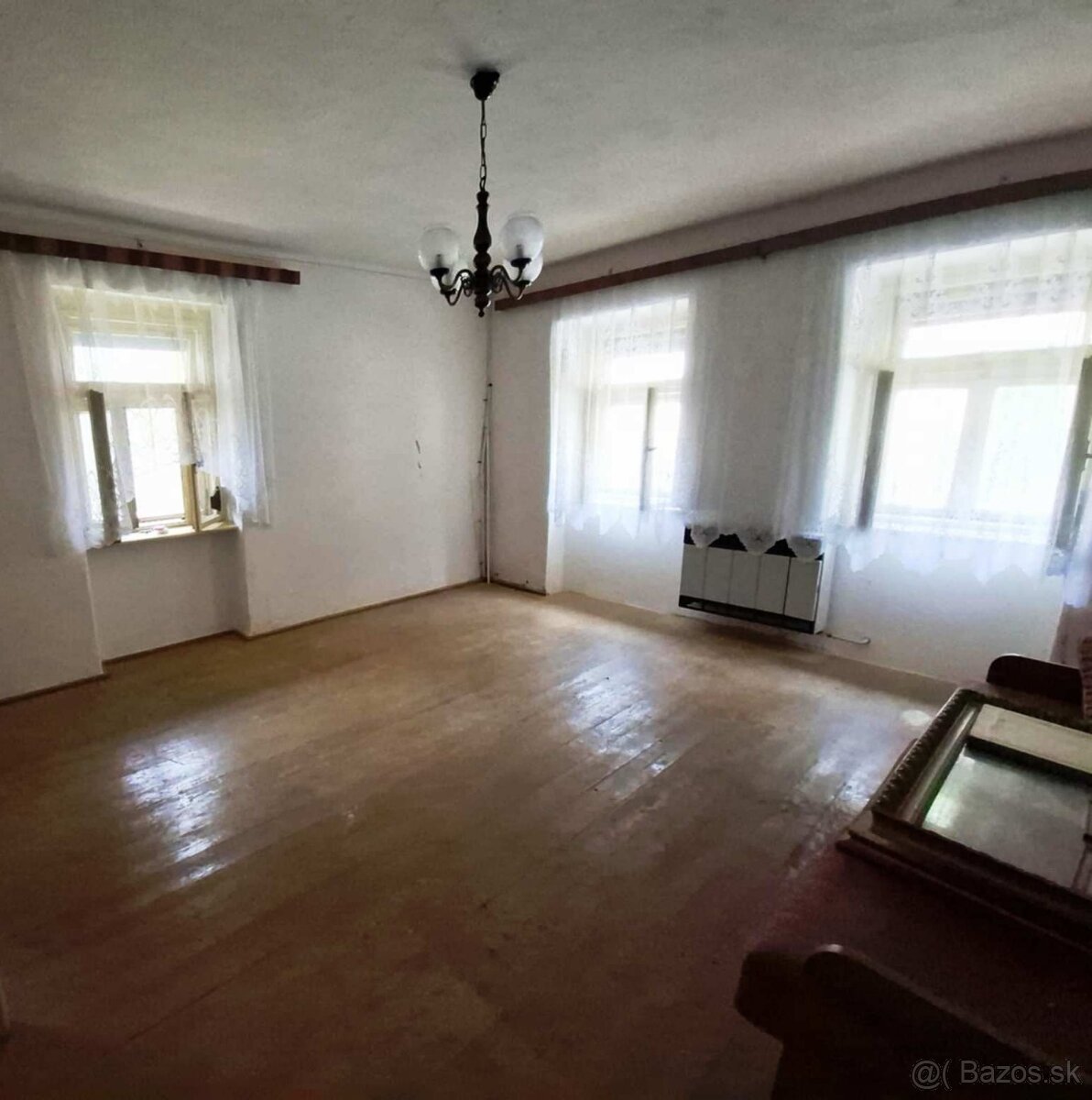 POLTÁR -DOM - SP- 1193 m2 v v susedstve s okolitou prirodou - 7