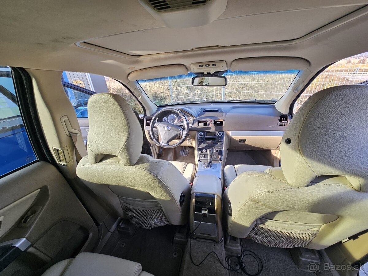 VOLVO XC90 D5 7 miestne 8/2014 - 7