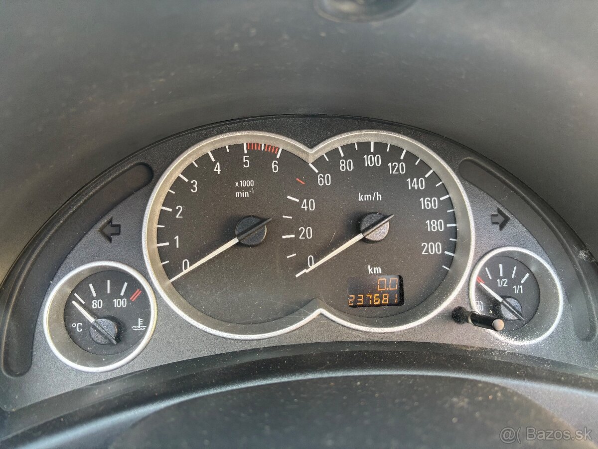 Opel Tigra TwinTop 1.3CDTi - 7