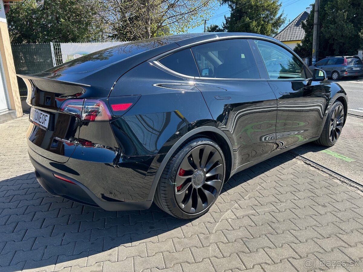 Tesla Model Y PERFORMANCE 393kW Dual Motor Long Range AWD - 7