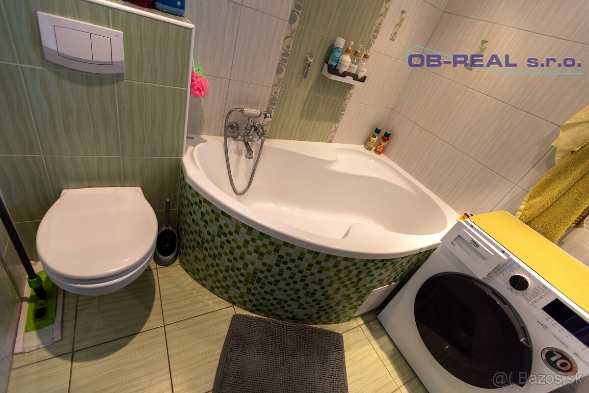 Predaj rekonštr. 3izb RD 90m2 tehla, nová strecha, pozemok 1 - 7