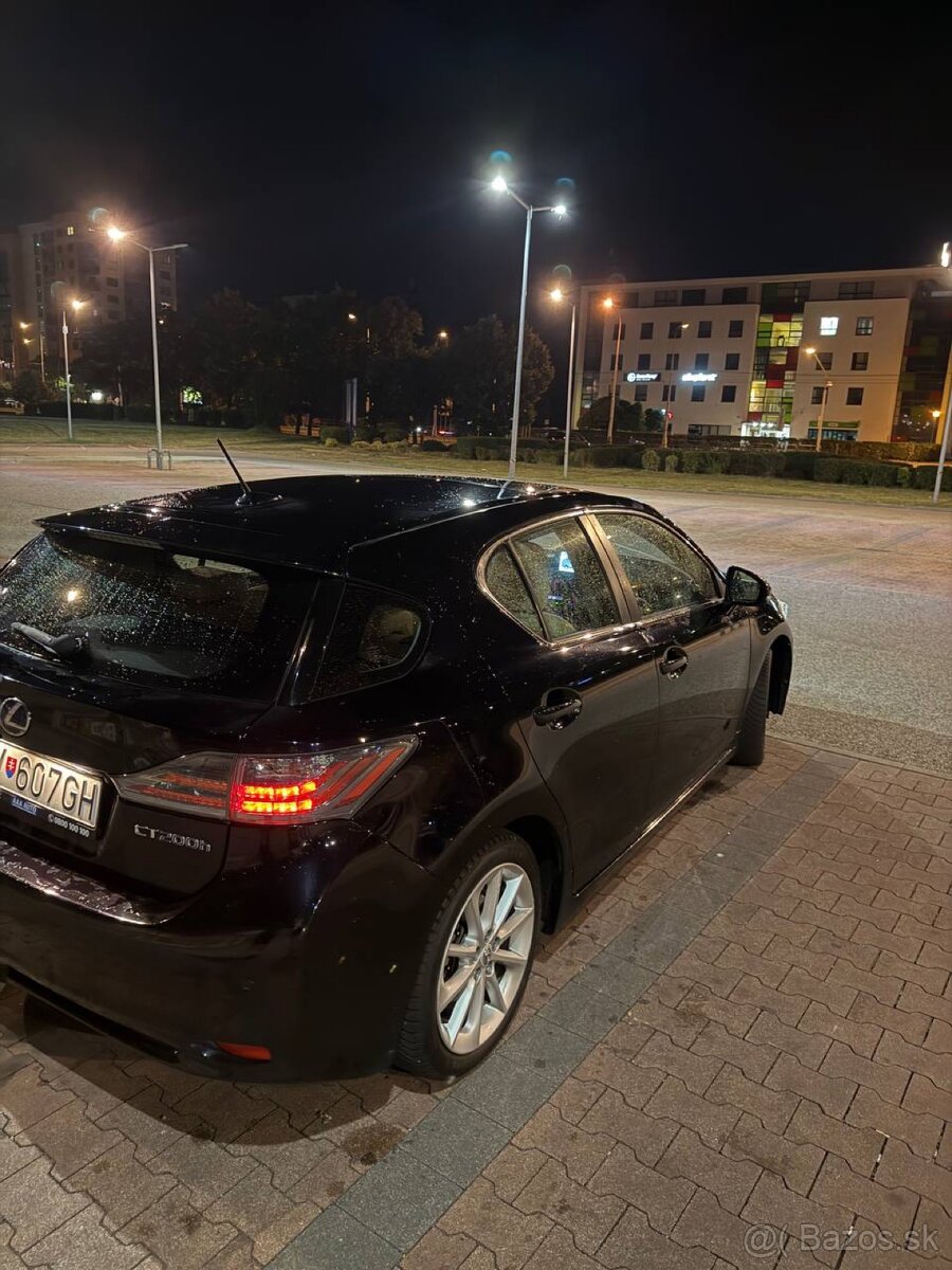 Lexus ct200h 2011 - 7