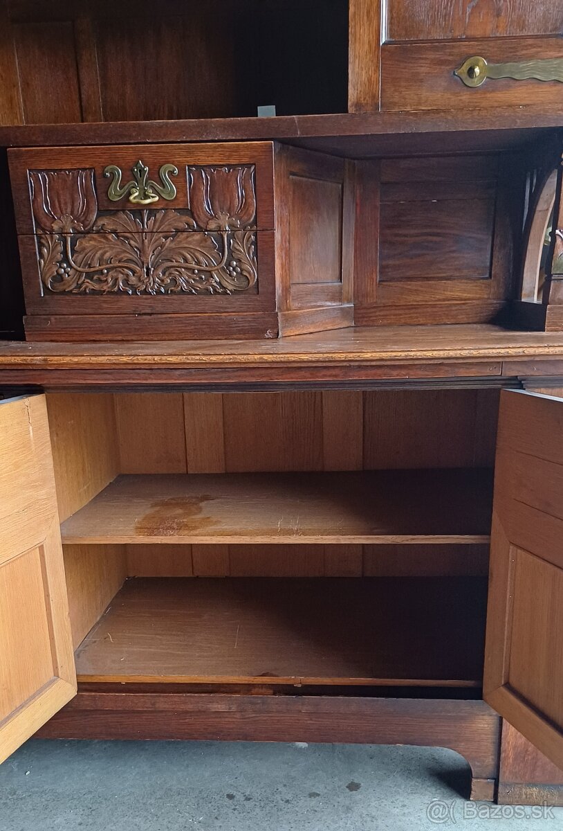 Starožitný nabytok - 7