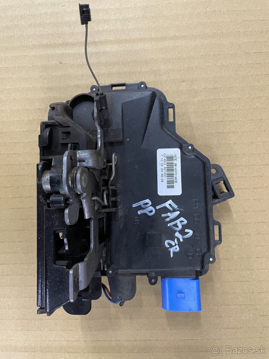 škoda fabia airbag motorček zamok radio budiky packy - 7