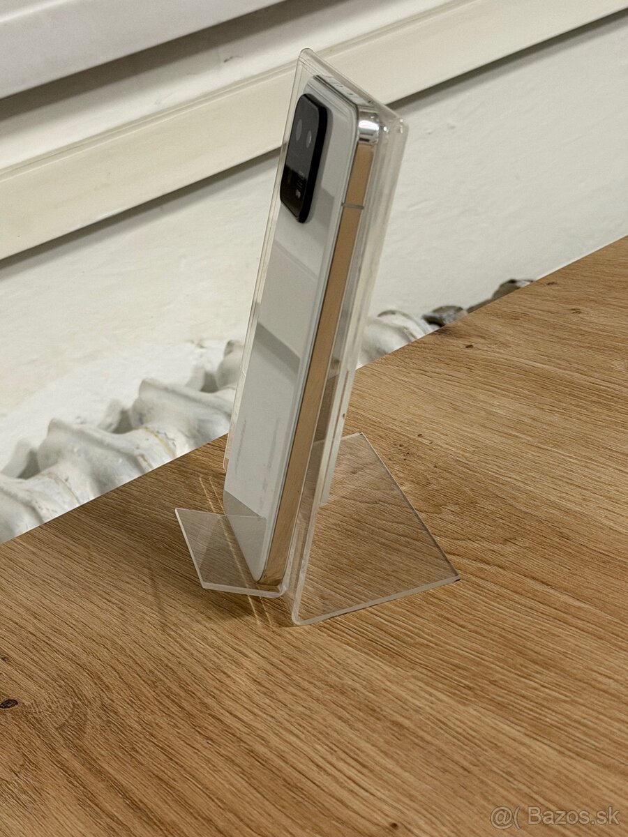 Dobrý deň Ponúkam na predaj Xiaomi 13 256GB White - 7