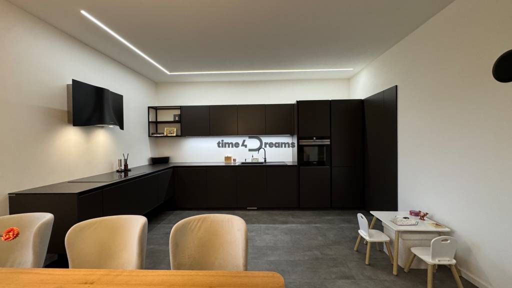 NA PREDAJ Nadštandardný rodinný dom v obci Pohranice NITRA - 7