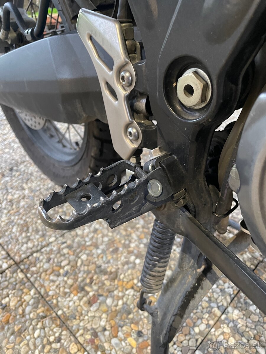 Yamaha tenere 660 - 7