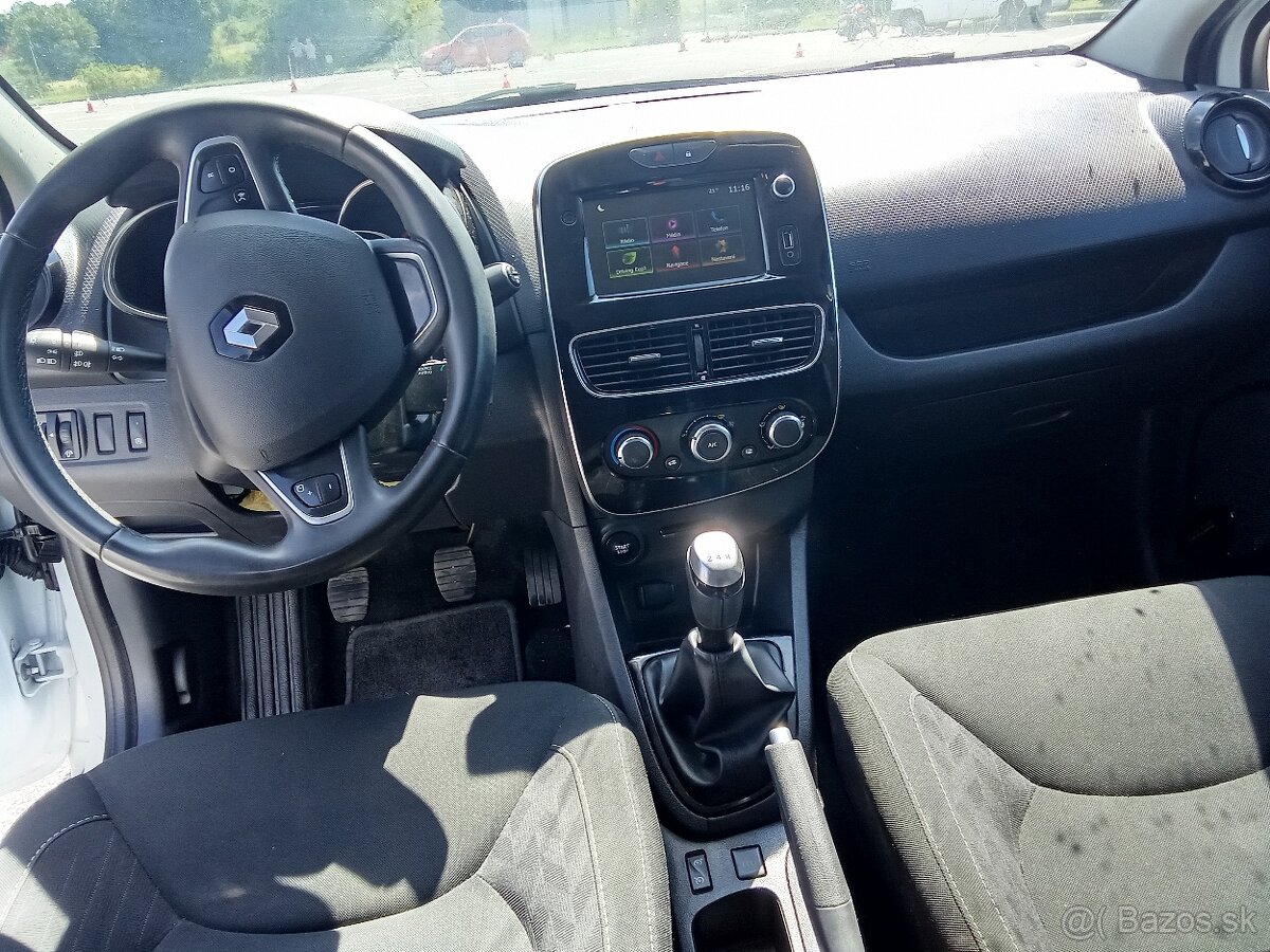 Renault Clio IV Grandtour benzín 5/2019 - 7