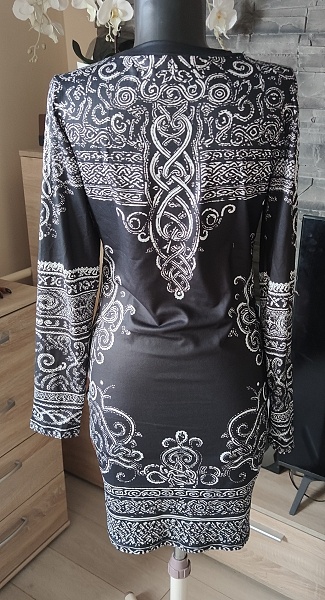 úžasne dámske šaty S - 7