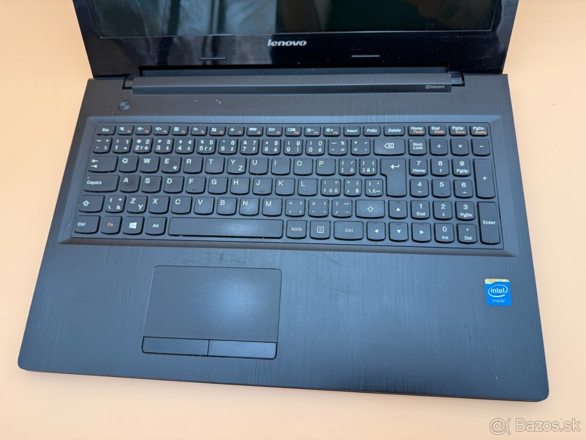 Lenovo Intel Celeron N2840/4GB RAM/250GB HDD - Win 8.1 - 7