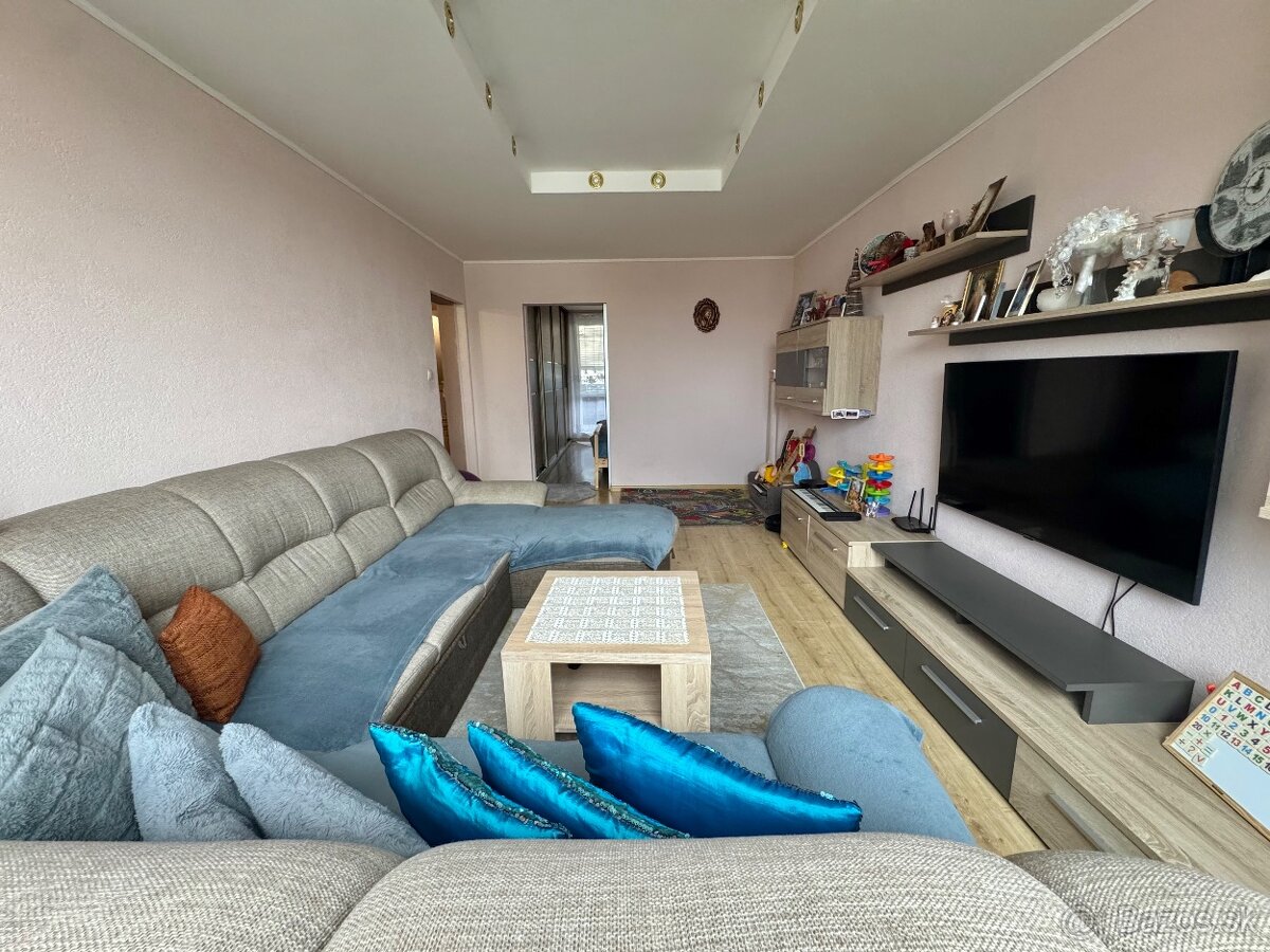 3 izbový zrekonštruovaný byt na Sídlisku Sever, Trebišov - 7