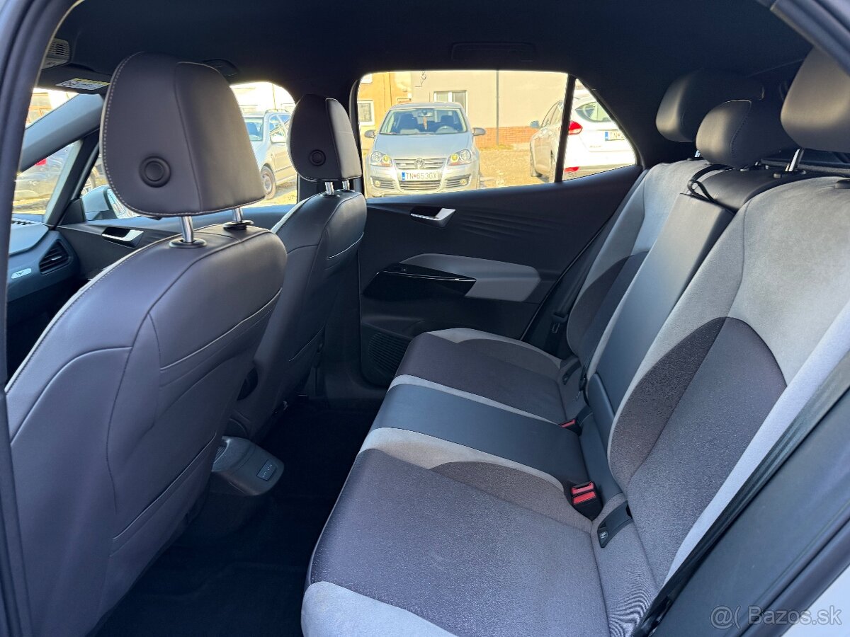 VW iD3 1st Pro Performance - 7