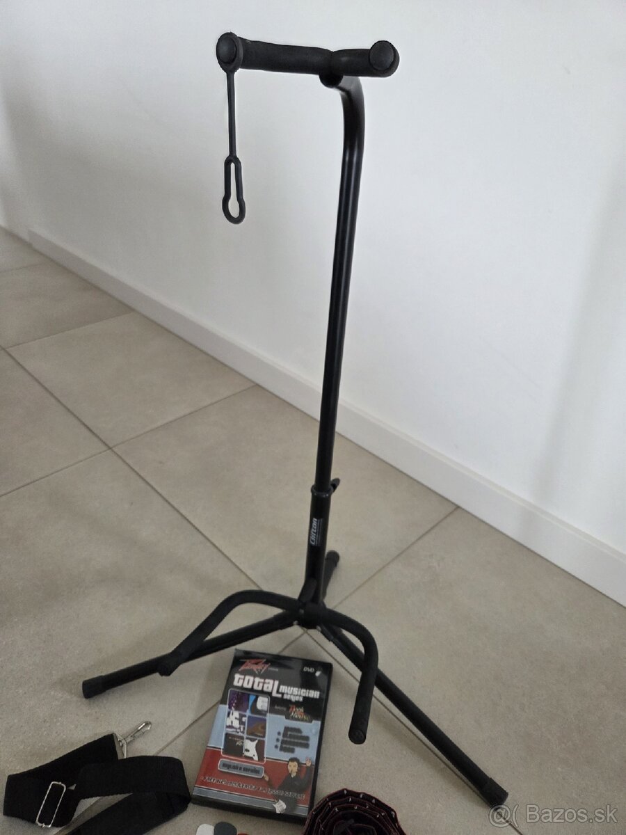 Akusticka gitara + stojan + prislusenstvo - 7