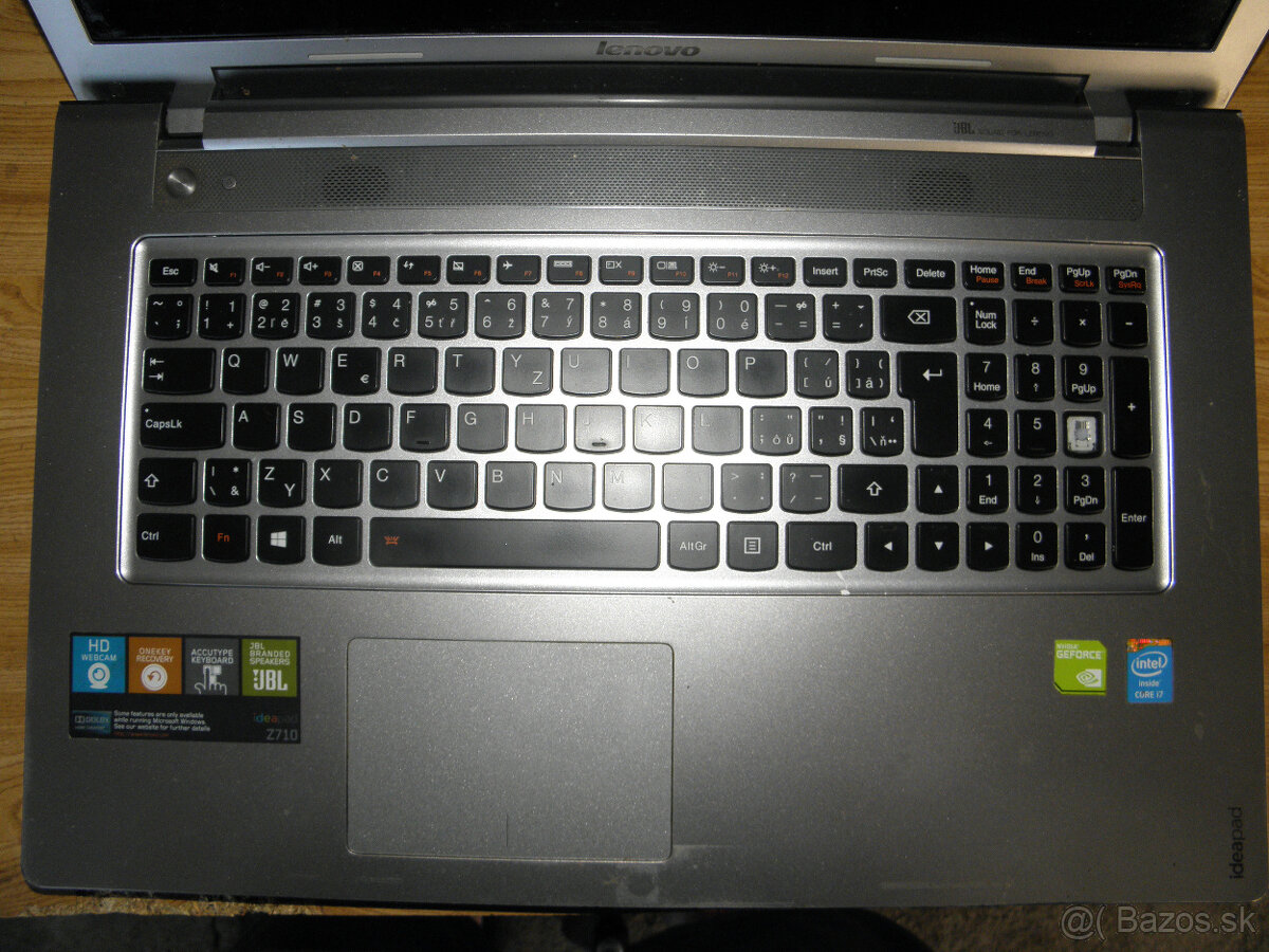 Predám suciastky 2ks Lenovo ideapad Z710 - 7