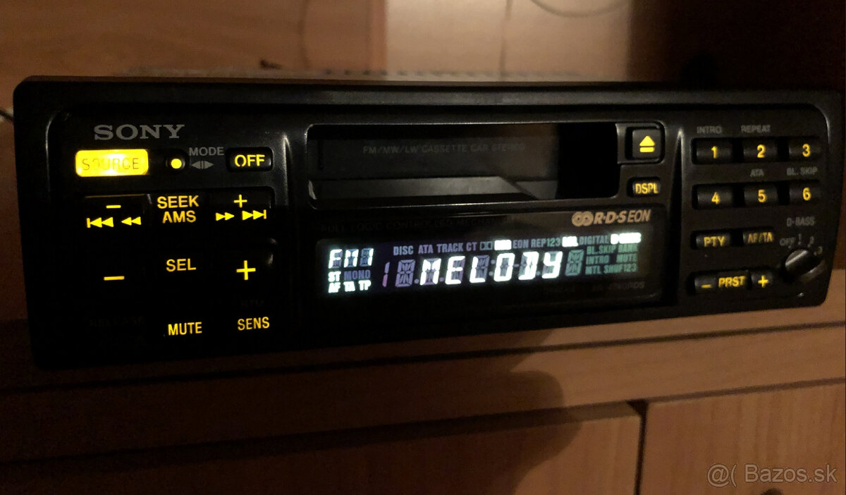 Sony XR - 4740 RDS - 7