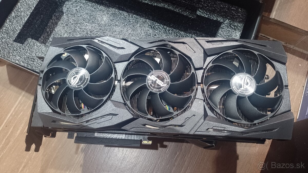 Asus ROG Strix GeForce RTX 2080 Super 8G Gaming - 7