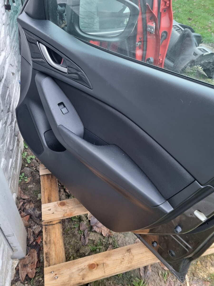 Dvere mazda 3 - 7