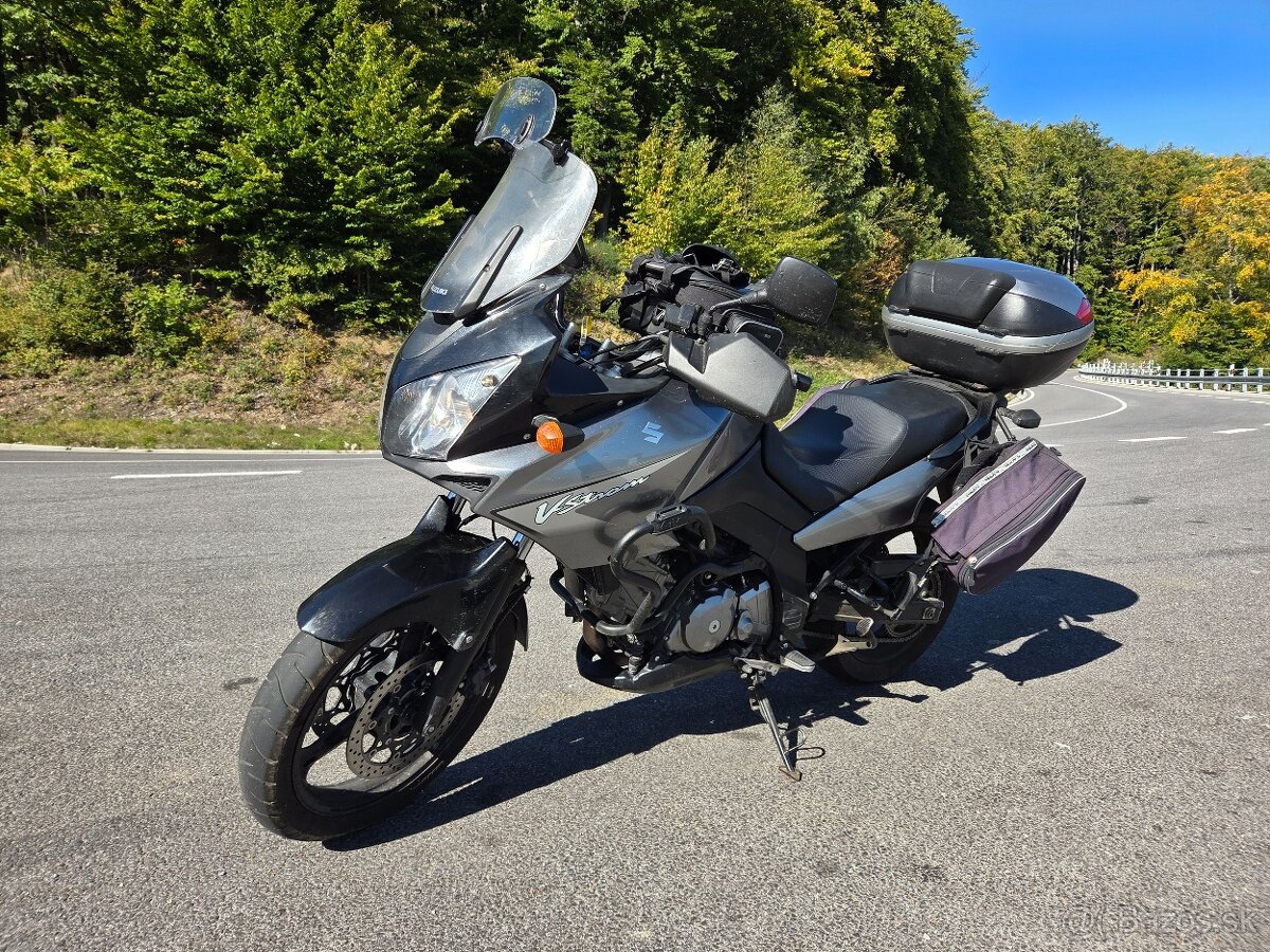 Suzuki V-Strom DL650 - 7
