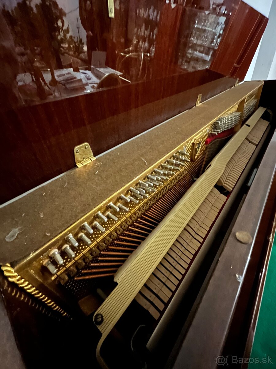 Klavír Petrof pianino - 7