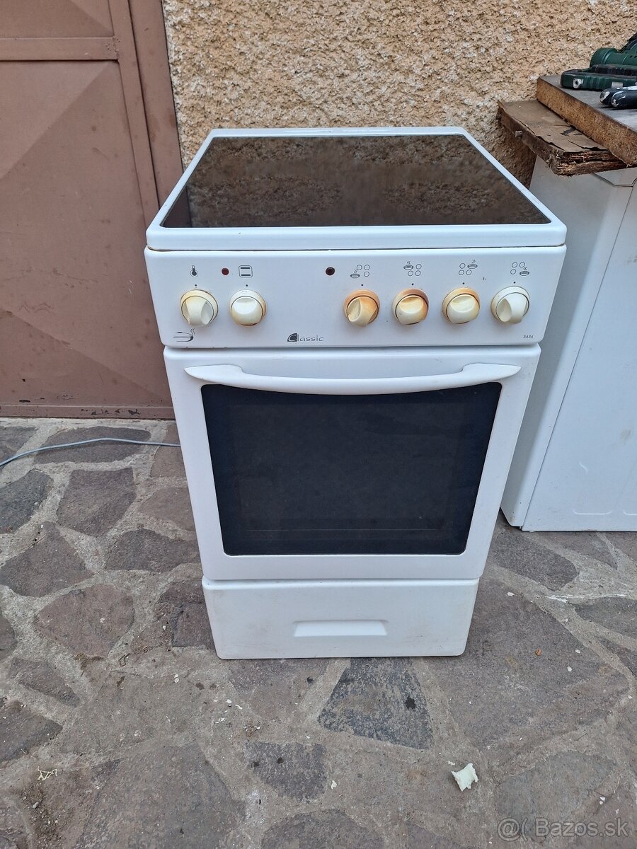 Elektricky sporak 7 - 7