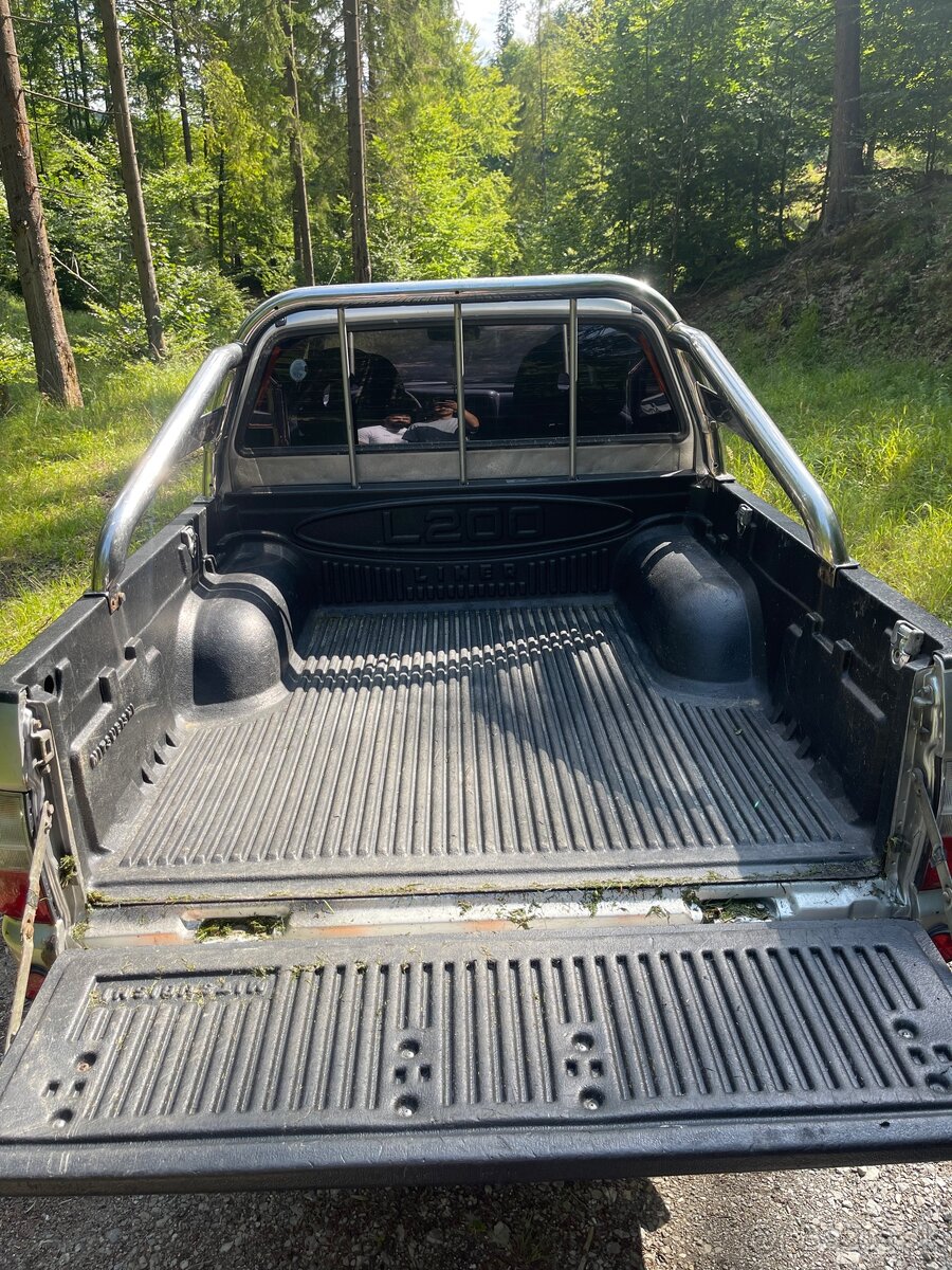 Mitsubushi l200 2.5TD - 7