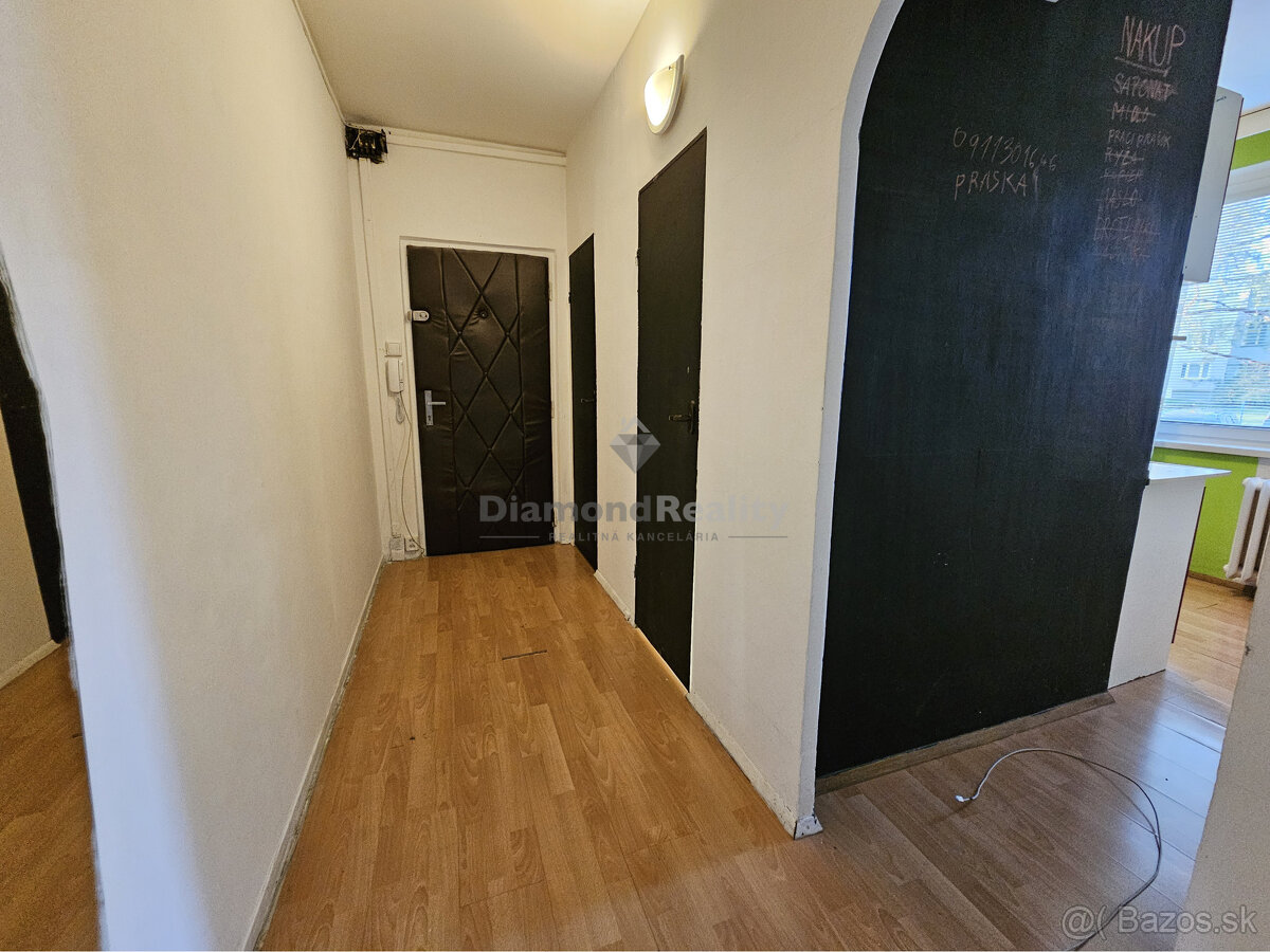 REZERVOVANÉ Na predaj 1 izbový byt, Košice - Západ, Bernolák - 7