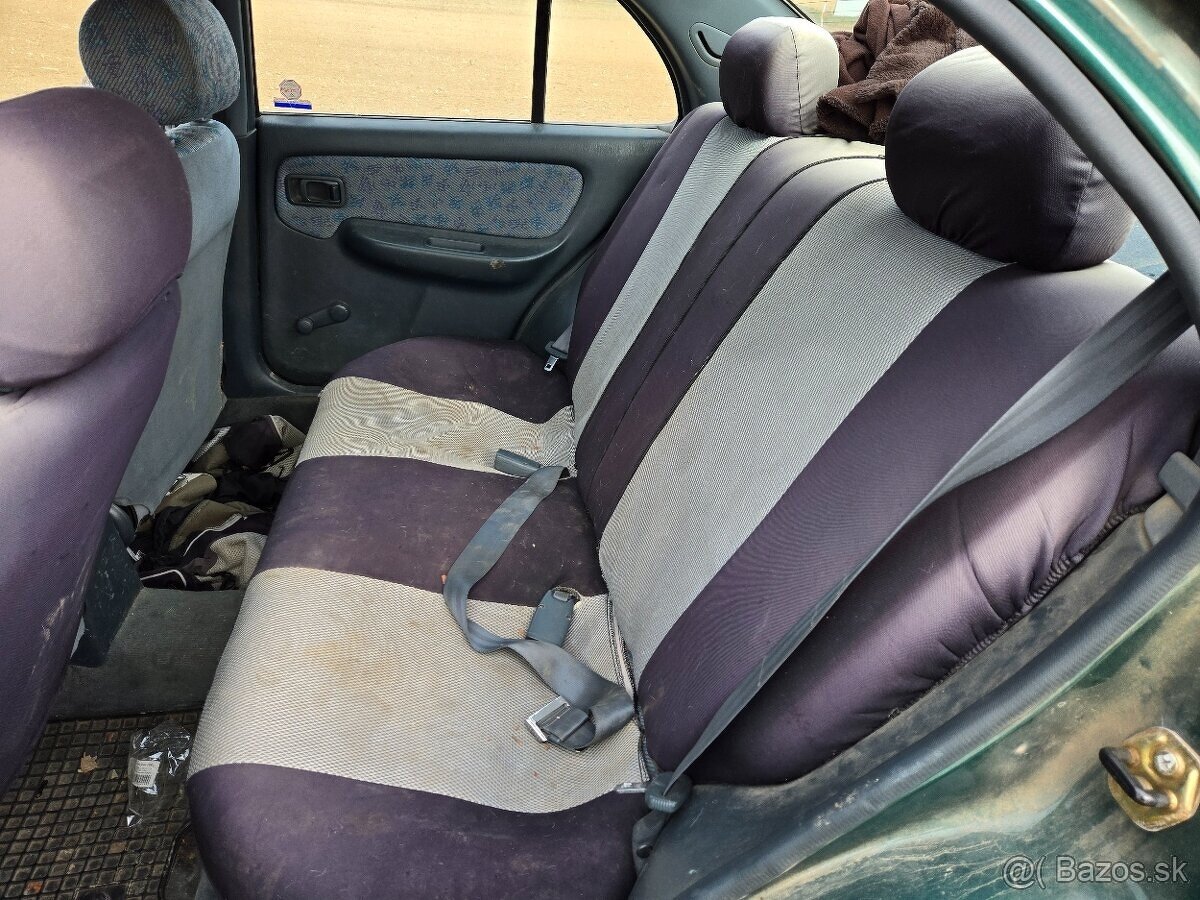 Nissan Almera 1.4 - 7